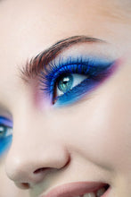 Load image into Gallery viewer, Electric Blue Mascara Blue 9,5ml.
