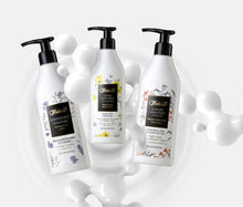 Load image into Gallery viewer, Helia-D Moisturizing Body Lotion  250 ml
